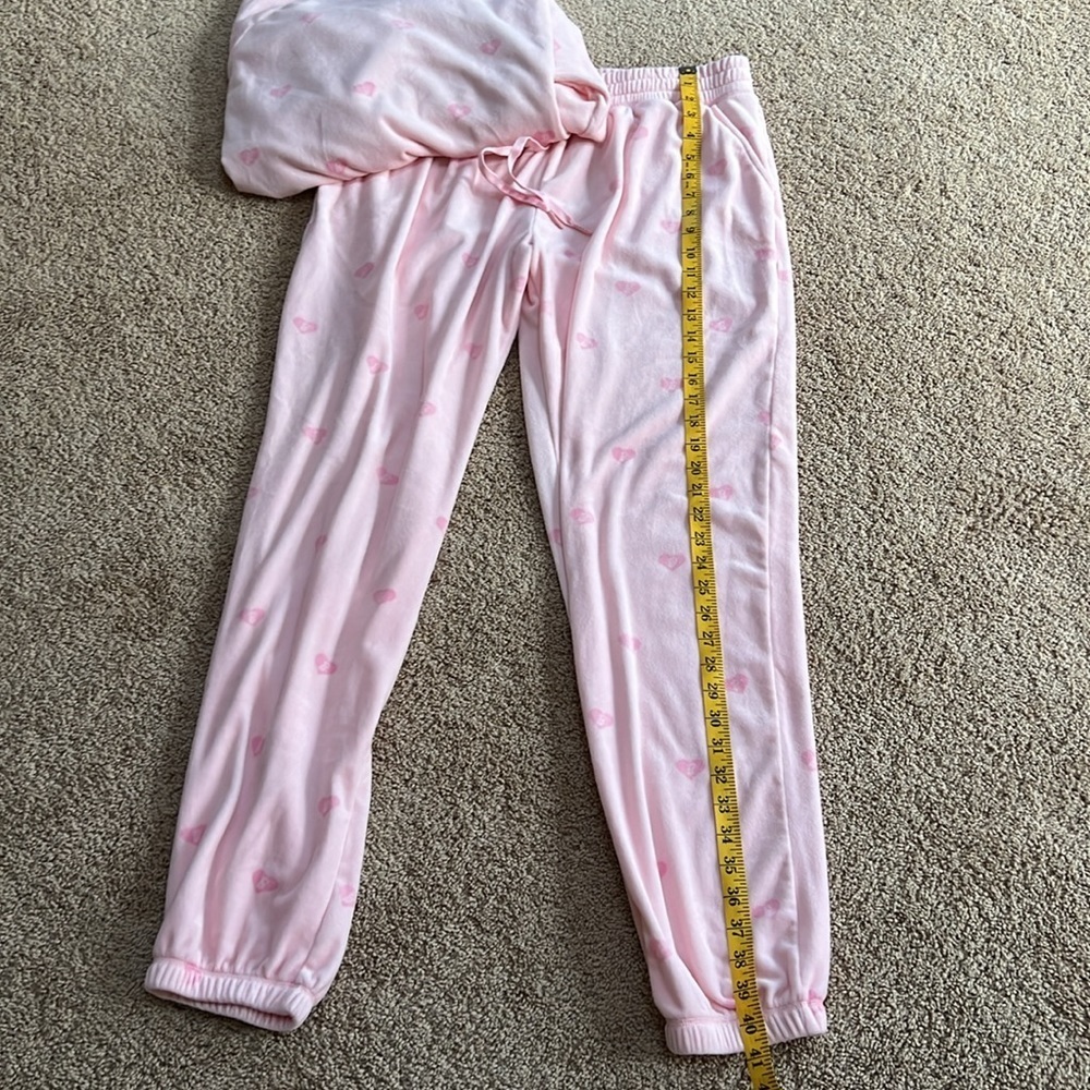 P.J.Salvage X Barbie collab large light pink heart velour jogger set. - Picture 12 of 16
